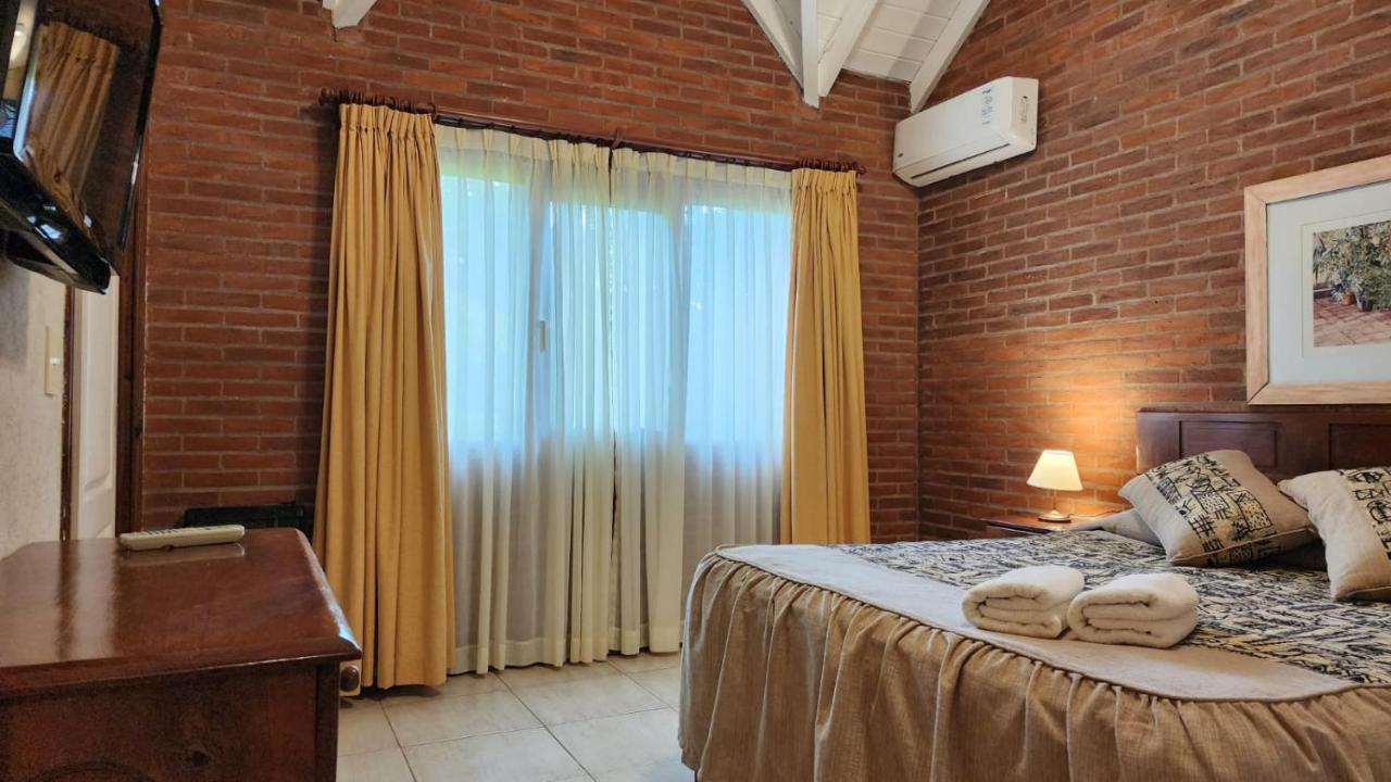 Refugio Del Bosque Vila Carilo Exterior foto