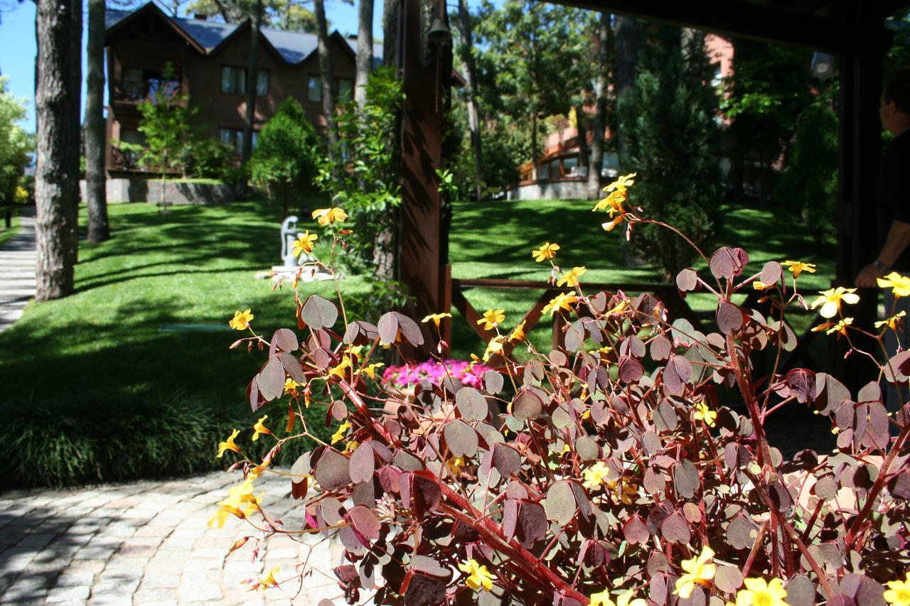 Refugio Del Bosque Vila Carilo Exterior foto